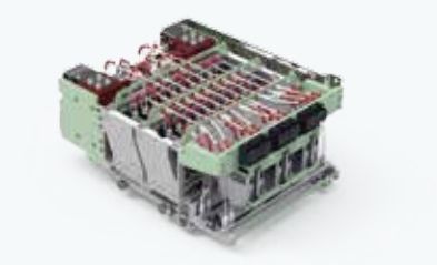 High-C High-Capacity Power Converter with Dynamic Drop Compensation for Smooth Motor Performance